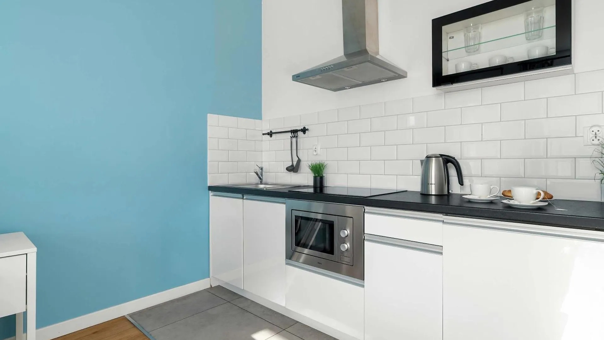 Elegant Very Berry Studios With Parking And Balcony By Noclegi Renters 波兹南 0*,