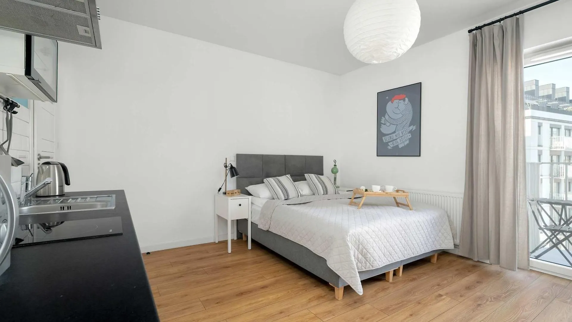Elegant Very Berry Studios With Parking And Balcony By Noclegi Renters 波兹南 0*,  波兰